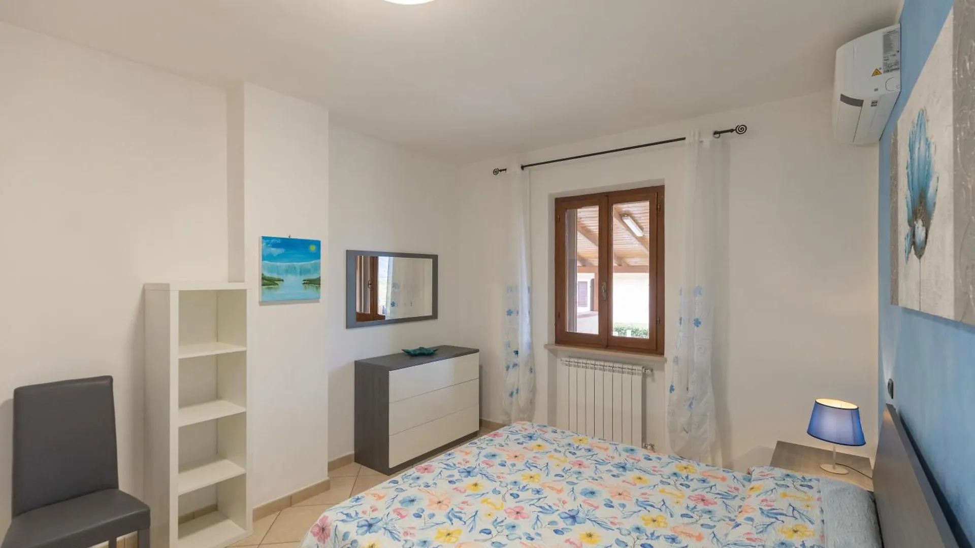 Appartamenti La Chiocciola - Helloelba Lacona