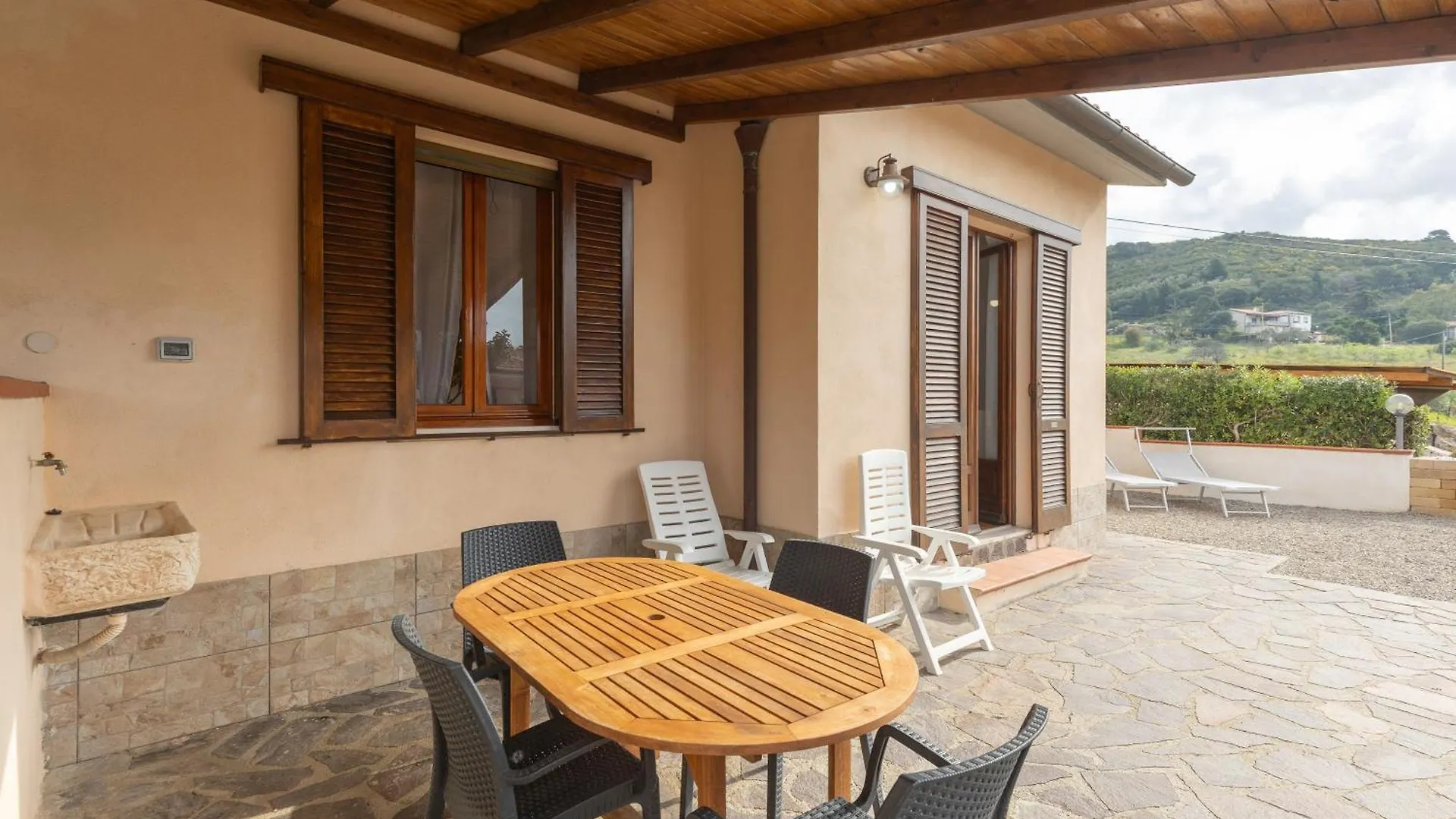 Appartamenti La Chiocciola - Helloelba Lacona Holiday home